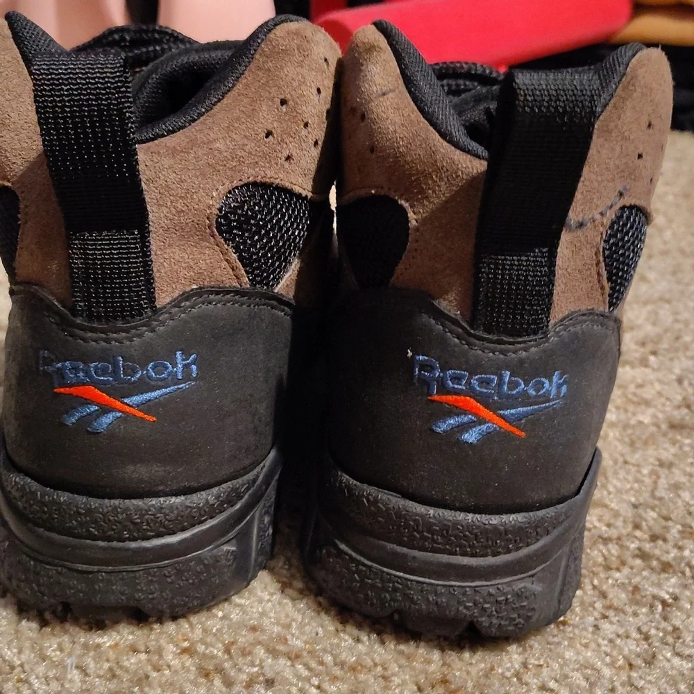 Vtg 90s Reebok DRT2 Outdoor Hiking Boots Sz 9.5